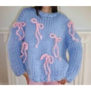 NEW HOPE MACAULAY chunky bow sweater in powder blue